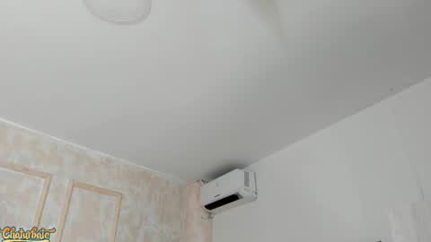 lila bailey  online show from 10/23/25, 07:34