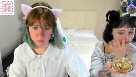 Lili online show from 06/11/26, 03:04