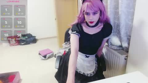 Snapshot of lilah_ts chatting on 02/02/25, 03:21 lilah_ts online show from 02/02/25, 03:21
