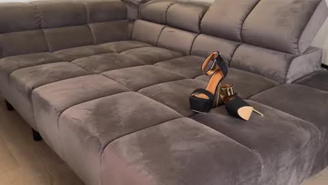 Snapshot of lilaloove chatting on 03/28/26, 06:18 lilaloove online show from 03/28/26, 06:18