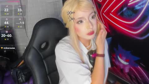 Snapshot of lilameow222 chatting on 03/16/26, 12:53 Lila online show from 03/16/26, 12:53