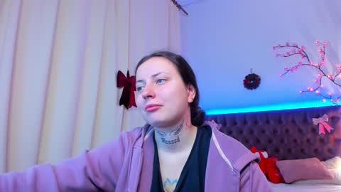 LilaVame online show from 12/17/25, 12:16