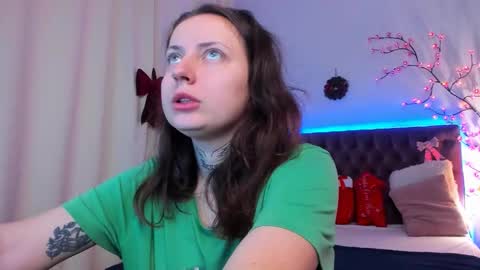 LilaVame online show from 12/17/25, 10:27