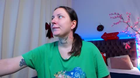 LilaVame online show from 12/19/25, 08:27