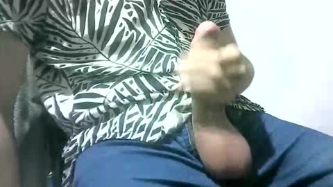 Snapshot of lilbigchota chatting on 01/11/26, 05:45 Judas Crowl online show from 01/11/26, 05:45