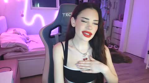 lilbina online show from 10/04/25, 04:32