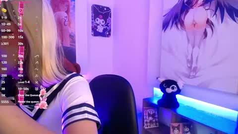 Snapshot of lilcandy19 chatting on 09/19/25, 12:39 lilcandy19 online show from 09/19/25, 12:39