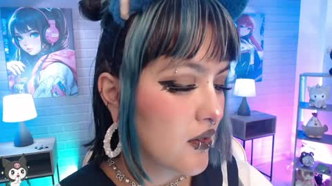 Snapshot of lilcandy19 chatting on 05/27/26, 12:02 lilcandy19 online show from 05/27/26, 12:02