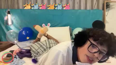 Snapshot of lilcookiebaby chatting on 05/13/26, 12:52 lilcookiebaby online show from 05/13/26, 12:52