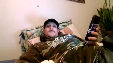 Snapshot of lildeer1980 chatting on 12/20/24, 01:03 lildeer1980 online show from 12/20/24, 01:03