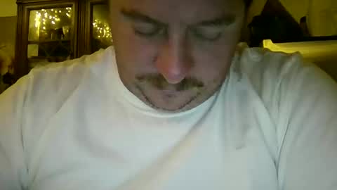 Snapshot of lildickwonder04 chatting on 12/15/25, 03:00 reallyinsecure online show from 12/15/25, 03:00