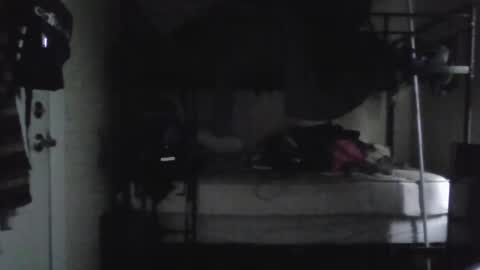 Snapshot of lildurke65 chatting on 12/18/25, 09:32 lildurke65 online show from 12/18/25, 09:32