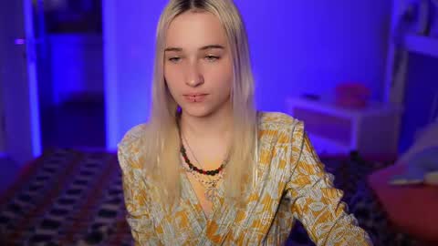 Anna online show from 04/15/26, 01:23