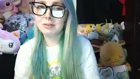 Snapshot of lilemmy1999 chatting on 12/19/24, 04:57 emily ryanson online show from 12/19/24, 04:57