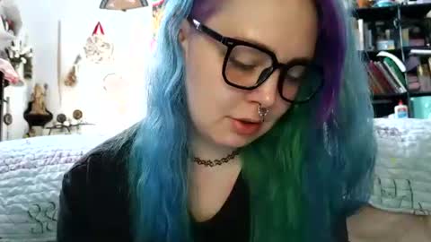 Snapshot of lilemmy1999 chatting on 02/19/25, 05:06 emily ryanson online show from 02/19/25, 05:06