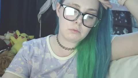 Snapshot of lilemmy1999 chatting on 09/10/25, 08:47 emily ryanson online show from 09/10/25, 08:47