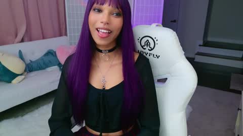 Snapshot of lileviemarie chatting on 02/28/25, 02:09 evie online show from 02/28/25, 02:09
