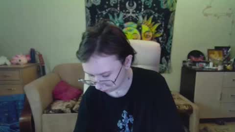 Lil online show from 12/19/24, 10:02