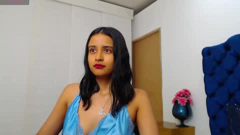 Lili online show from 05/08/26, 03:56