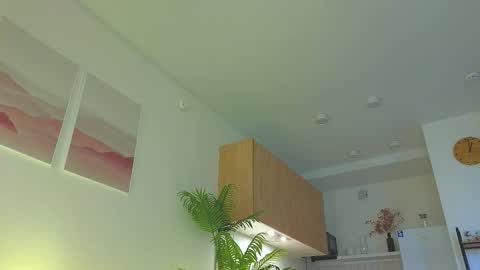 lili__roze_ online show from 10/09/25, 05:27