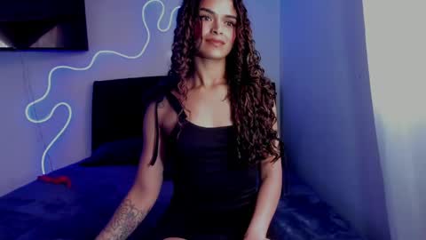 lili_evanss online show from 04/30/26, 08:57