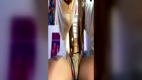 lili_zinx666 online show from 06/11/26, 11:08