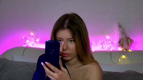 Mia online show from 01/13/25, 06:27