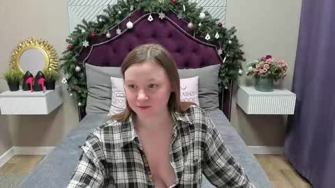 Snapshot of lilian_stars chatting on 01/15/26, 01:48 Lilian online show from 01/15/26, 01:48