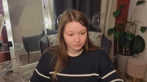 Snapshot of lilian_stars chatting on 03/01/26, 04:36 Lilian online show from 03/01/26, 04:36