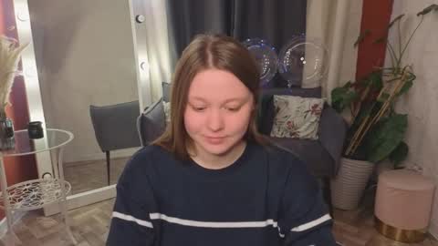 Snapshot of lilian_stars chatting on 03/02/26, 10:55 Lilian online show from 03/02/26, 10:55