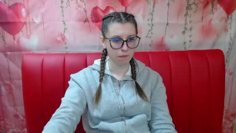 Snapshot of lilianashine chatting on 04/01/26, 05:08 lilianashine online show from 04/01/26, 05:08