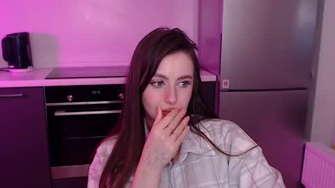 Snapshot of liliatlu chatting on 02/03/26, 02:53 Lilu online show from 02/03/26, 02:53