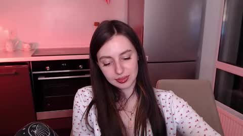 Snapshot of liliatlu chatting on 03/04/26, 11:00 Lilu online show from 03/04/26, 11:00