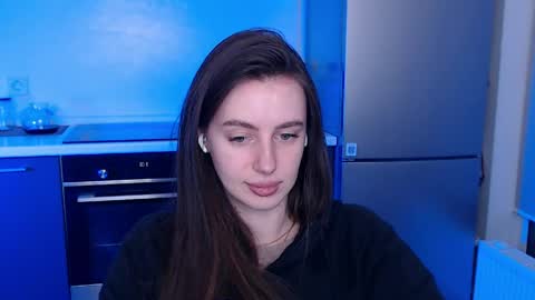 Lilu online show from 04/26/26, 12:19