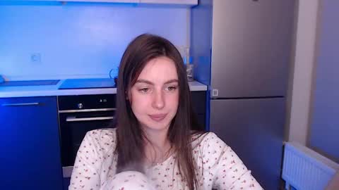Lilu online show from 04/27/26, 08:29