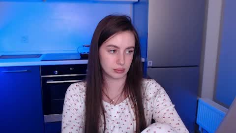 Lilu online show from 04/28/26, 02:27
