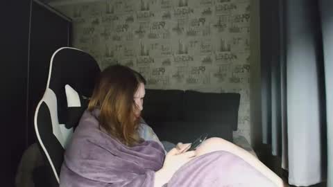 liliawoolf online show from 12/22/25, 03:47