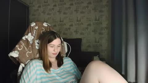 Snapshot of liliawoolf chatting on 04/02/26, 04:15 liliawoolf online show from 04/02/26, 04:15