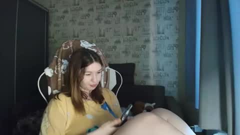 Snapshot of liliawoolf chatting on 04/04/26, 04:33 liliawoolf online show from 04/04/26, 04:33