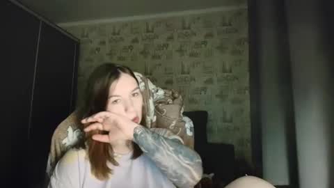 Snapshot of liliawoolf chatting on 04/16/26, 02:34 liliawoolf online show from 04/16/26, 02:34