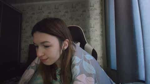 Snapshot of liliawoolf chatting on 04/27/26, 03:59 liliawoolf online show from 04/27/26, 03:59