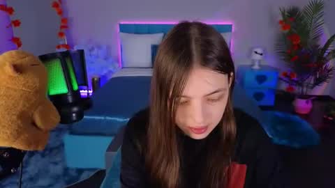 Lili Bakery online show from 10/27/25, 01:53