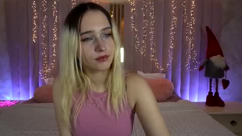 Snapshot of lilielfie chatting on 01/10/26, 12:18 lilielfie online show from 01/10/26, 12:18