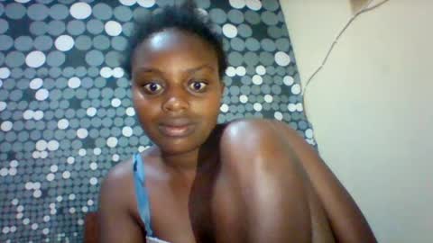 liligal online show from 06/25/26, 05:56