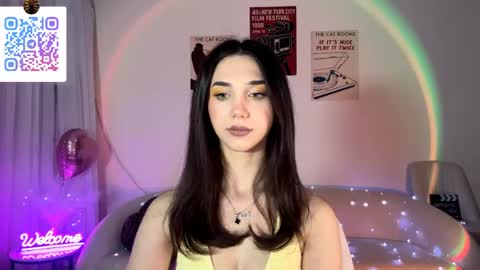 Lina online show from 05/05/26, 10:18