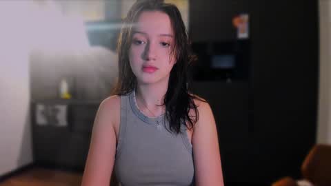 Snapshot of lililaluna chatting on 12/04/24, 11:52 ... online show from 12/04/24, 11:52