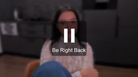 Snapshot of lililaluna chatting on 12/06/24, 04:38 ... online show from 12/06/24, 04:38