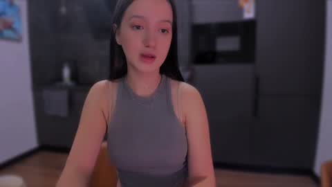 Snapshot of lililaluna chatting on 12/15/24, 05:53 ... online show from 12/15/24, 05:53