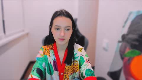 Snapshot of lililaluna chatting on 01/13/25, 08:26 ... online show from 01/13/25, 08:26