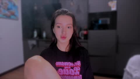 Snapshot of lililaluna chatting on 01/30/25, 06:10 ... online show from 01/30/25, 06:10